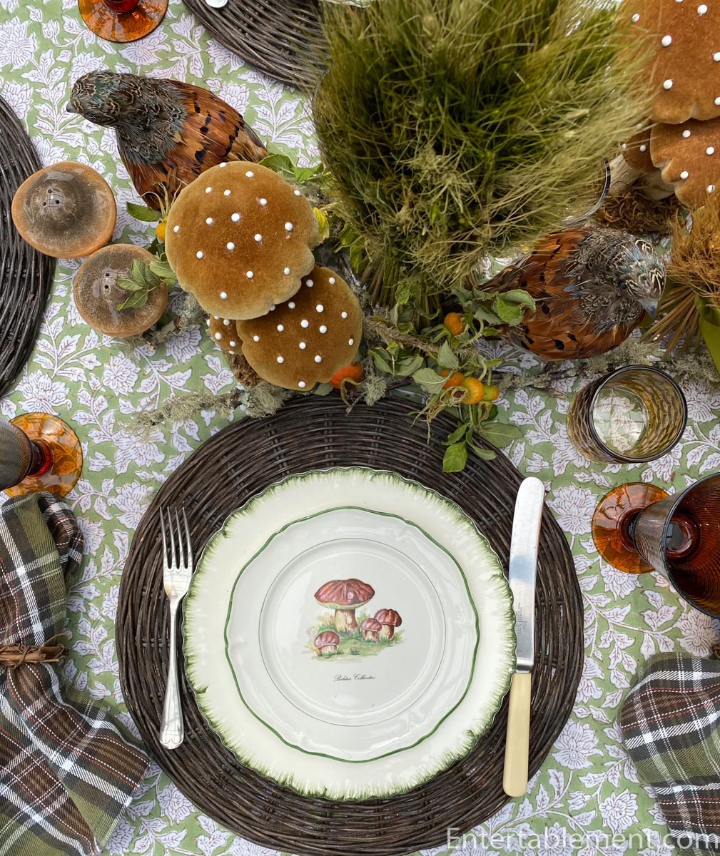 A Forest Foraging Table - Entertablement