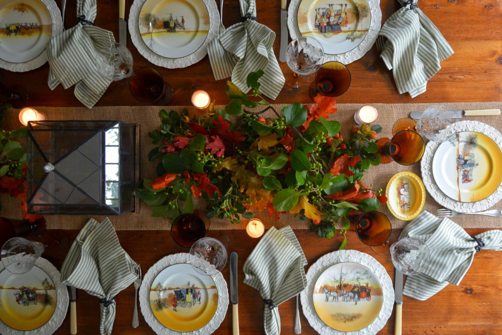 Royal Doulton Coaching Days series plate with classic 18th-century coach scene.